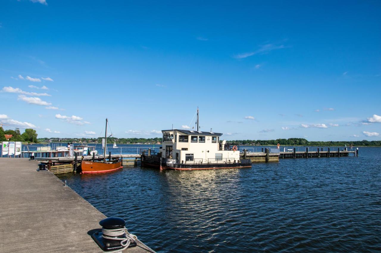 Island-Dreams Hausboot Cecilie Apartment Schleswig Exterior photo